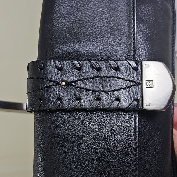 Michael Kors Black Smooth Leather Braided Snap Detail Minibag/Wristlet EUC - Picture 3 of 14